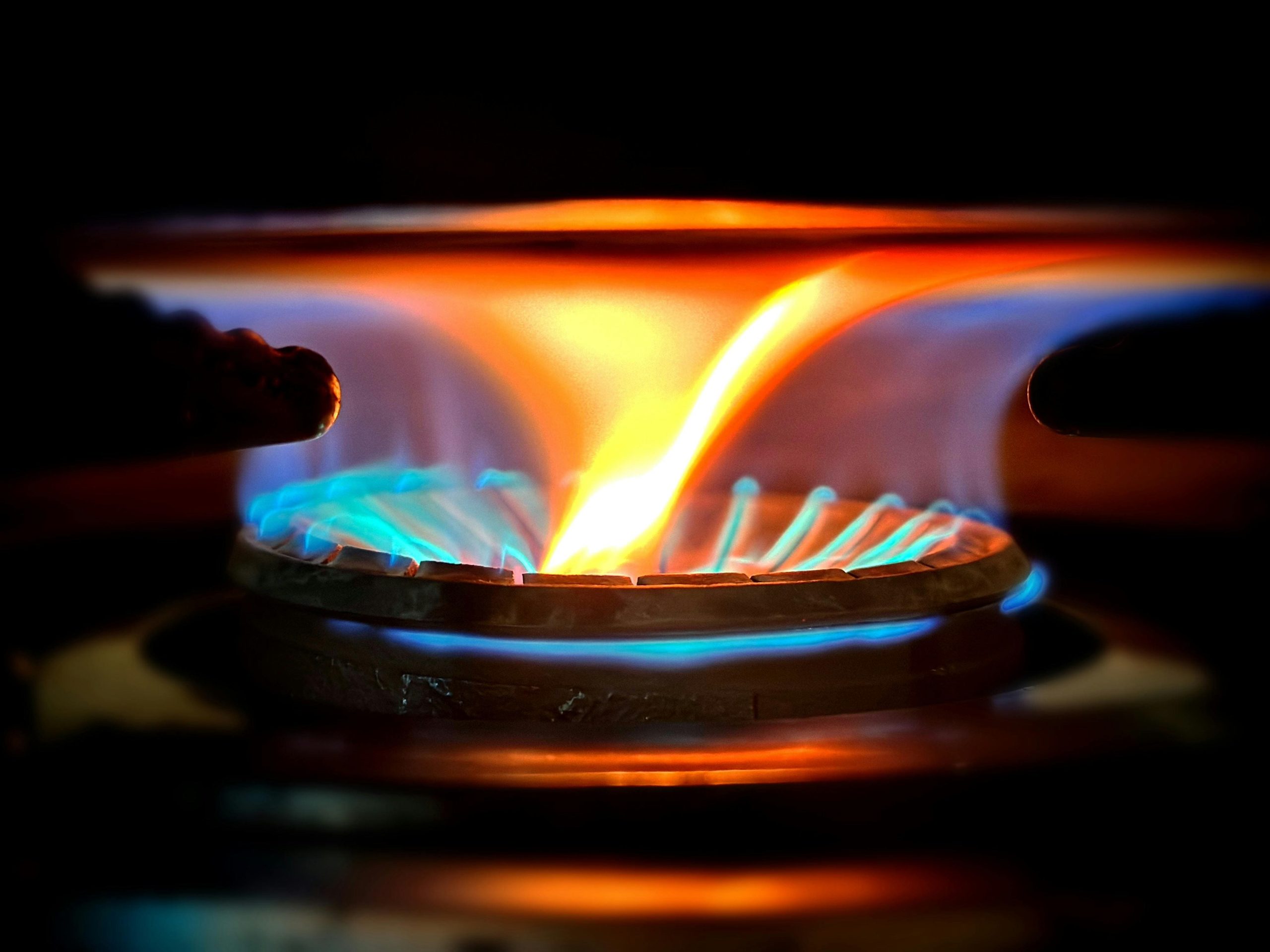 Featured image for “Gas Leak Warning Signs Melbourne Homeowners Should Never Ignore”